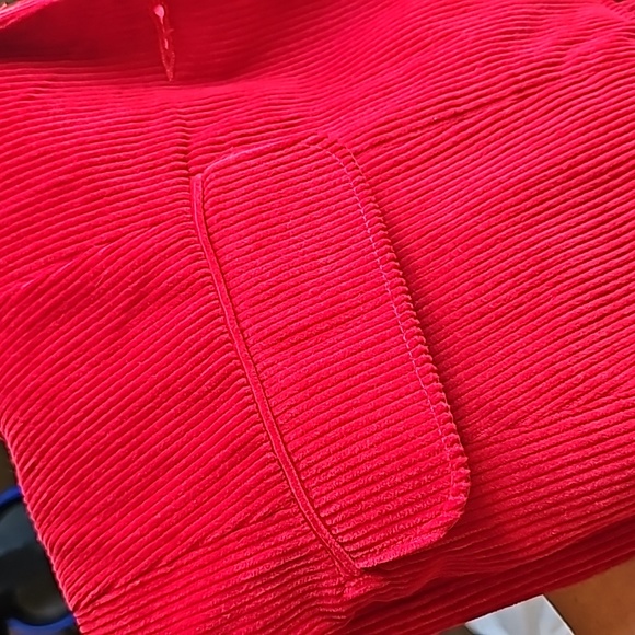 STUNNING VINTAGE COLLECTIONS MISSY RED CORDUROY BLAZER - Picture 12 of 12